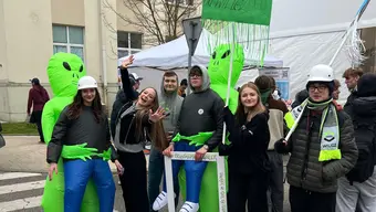 Studenci reprezentujący Wydział podczas Dnia Otwartego AGH