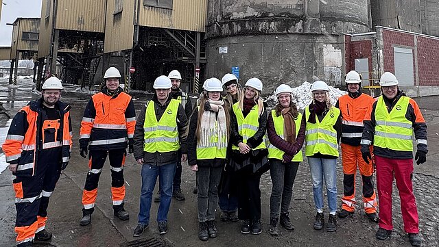 Studenci WILiGZ w cementowni Holcim w Nowej Hucie 